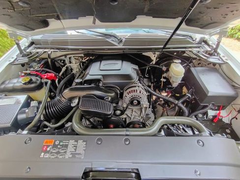 Used 2014 Chevrolet Tahoe LT w/ Suspension Package, Off-Road image 70