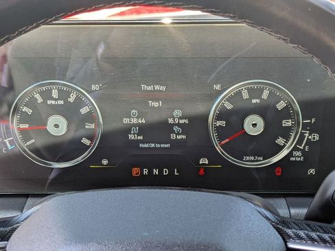 Used 2025 Ford Mustang Premium image 19