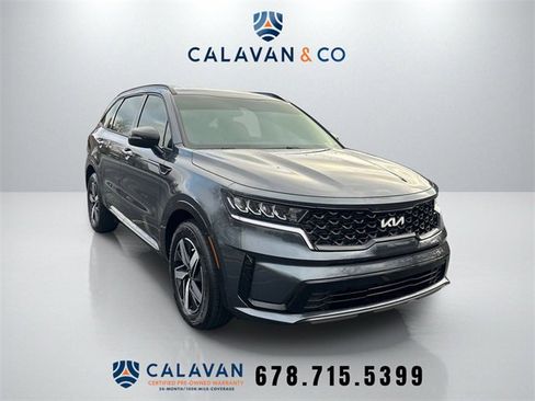 Certified 2023 Kia Sorento S image 1