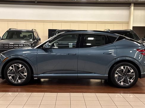 New 2026 Genesis GV60 RWD image 7