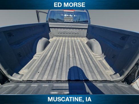 Used 2022 GMC Canyon Denali image 18