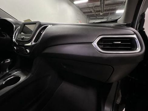 Used 2019 Chevrolet Equinox LT AWD/4WD image 28