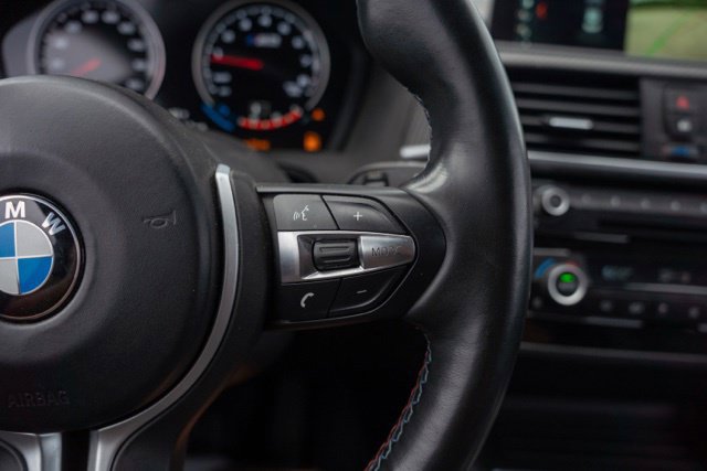 Used 2020 BMW M2 Competition w/ Executive Package RWD image 19
