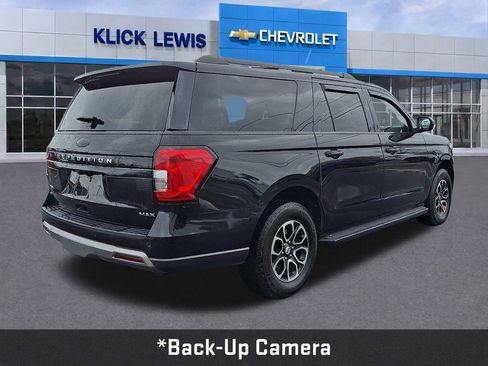 Used 2023 Ford Expedition Max XLT image 8