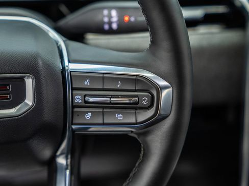 Used 2026 GMC Sierra EV Elevation w/ LPO, Elevation Dark Package AWD/4WD image 31