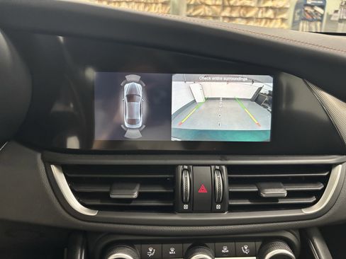 New 2025 Alfa Romeo Giulia AWD w/ Driving Assist Package image 16