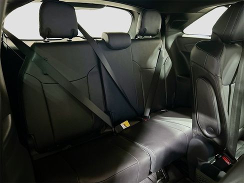 New 2026 Toyota Sienna Platinum image 28