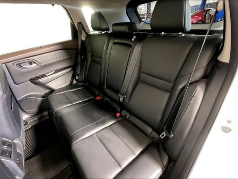 Used 2023 Nissan Rogue SV w/ SV Premium Package AWD/4WD image 34