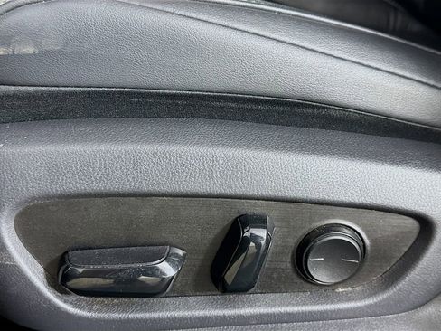 Used 2019 Lexus ES 350 Luxury image 17