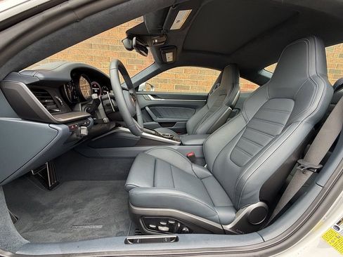 Certified 2025 Porsche 911 Turbo S image 5