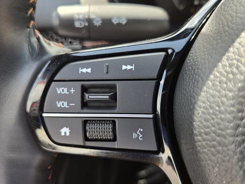 Certified 2026 Honda HR-V Sport image 24
