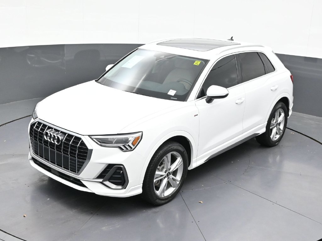 Used 2023 Audi Q3 2.0T Premium AWD/4WD image 15