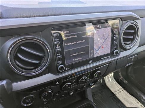Used 2021 Toyota Tacoma TRD Pro AWD/4WD image 11
