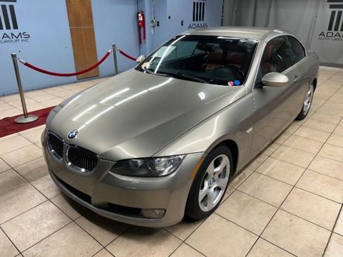 Used 2007 BMW 328i Convertible image 1