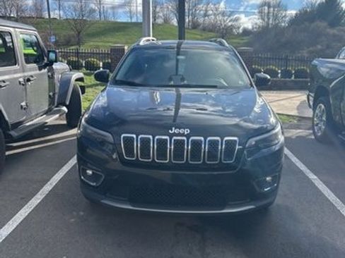 Used 2019 Jeep Cherokee Limited image 1