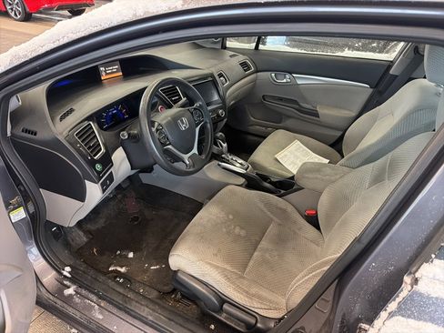 Used 2014 Honda Civic Hybrid Sedan image 2