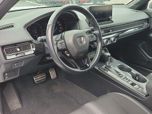 Used 2022 Honda Civic Sport image 17