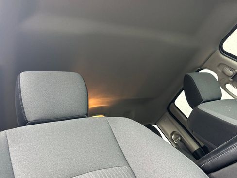 Used 2024 RAM 1500 Classic SLT image 18