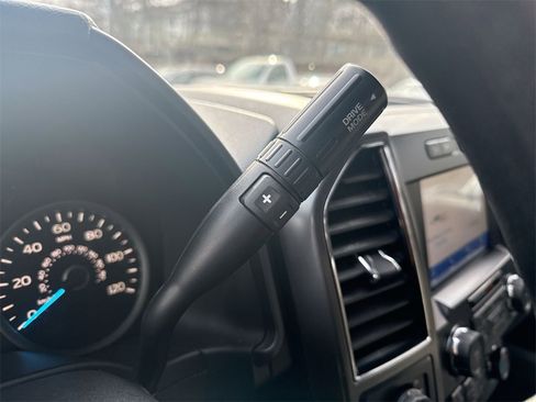 Used 2019 Ford F150 XLT w/ XTR Package image 20