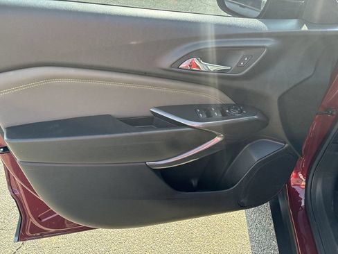 Certified 2024 Chevrolet Trax ACTIV w/ Sunroof Package FWD image 27