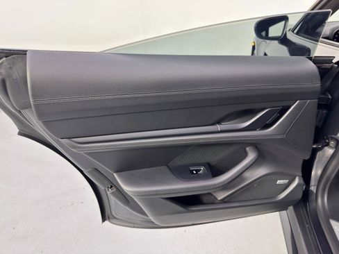 Used 2020 Porsche Taycan Turbo image 46