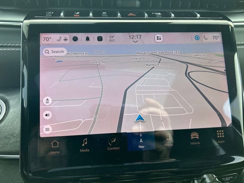 Used 2023 Jeep Grand Cherokee Overland w/ Luxury Tech Group IV image 33