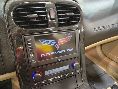 Used 2013 Chevrolet Corvette 427 image 16