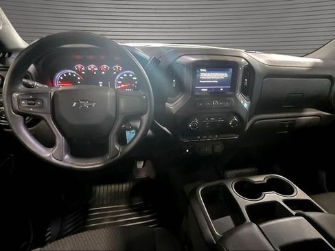 Used 2021 Chevrolet Silverado 1500 Custom Trail Boss w/ LPO, Dark Essentials Package AWD/4WD image 8