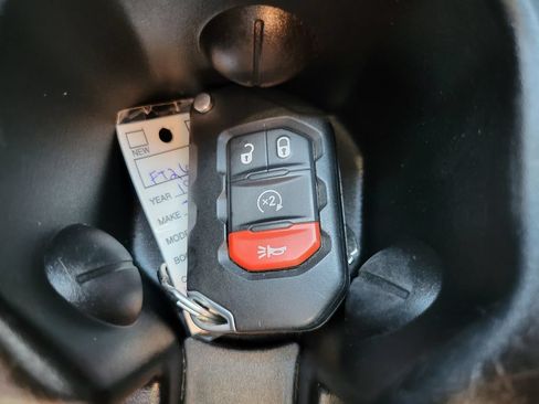 Used 2019 Jeep Wrangler Unlimited Rubicon AWD/4WD image 21