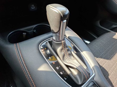 Used 2024 Honda HR-V Sport image 11
