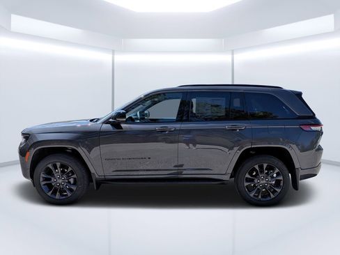 New 2026 Jeep Grand Cherokee Limited AWD/4WD image 6