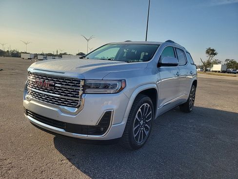 Used 2020 GMC Acadia Denali w/ Trailering Package image 2
