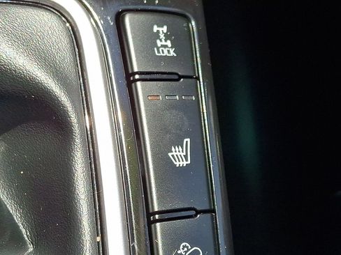 Certified 2025 Kia Seltos S AWD/4WD image 11