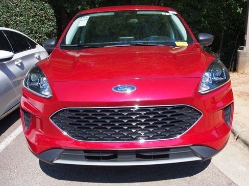 Certified 2022 Ford Escape SE w/ Convenience Package FWD image 3