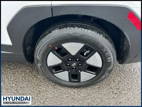 New 2026 Hyundai Santa Fe SE FWD image 11