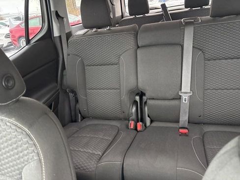 Used 2019 GMC Acadia SLE image 29