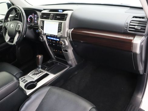 Used 2024 Toyota 4Runner Limited RWD image 39
