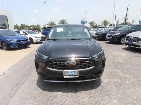 Used 2023 Ford Escape Active FWD image 5