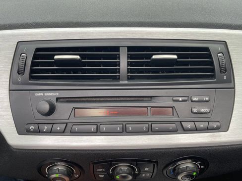 Used 2006 BMW Z4 3.0i image 24