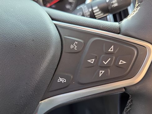 Certified 2023 Chevrolet Equinox LT FWD image 25