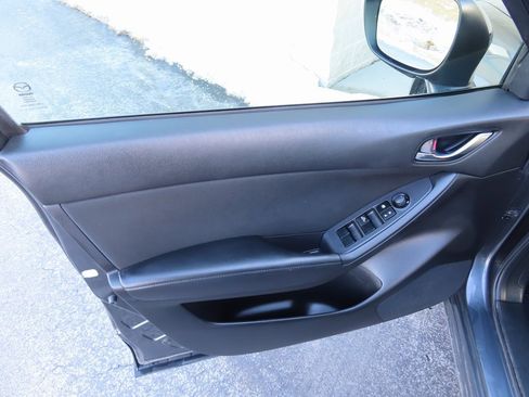 Used 2016 MAZDA CX-5 Sport image 19