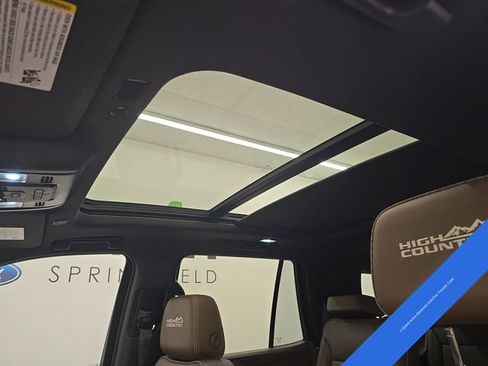Used 2021 Chevrolet Tahoe High Country AWD/4WD image 27