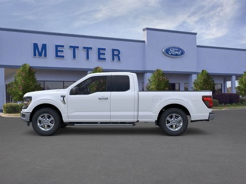 New 2025 Ford F150 XLT w/ Equipment Group 301A Standard RWD image 3