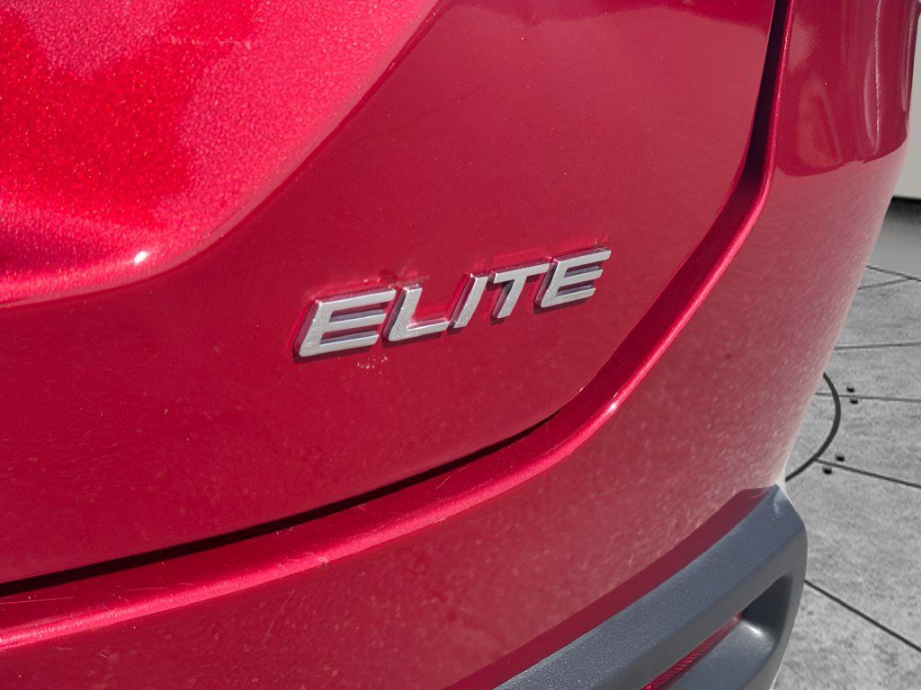 Used 2023 Honda Pilot Elite image 30