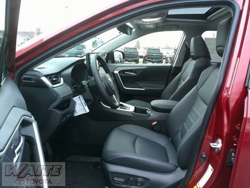 New 2025 Toyota RAV4 XLE Premium image 20