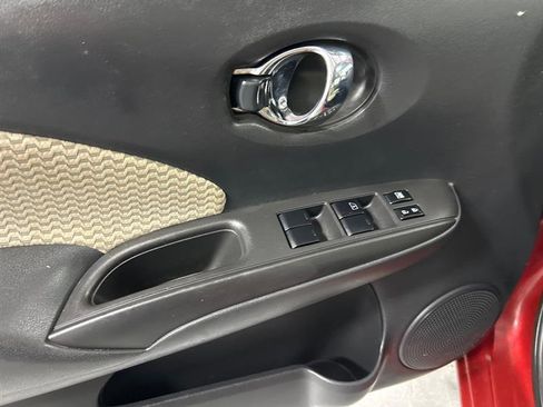 Used 2016 Nissan Versa Note SV image 11