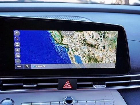 Certified 2023 Hyundai Elantra Limited FWD image 26