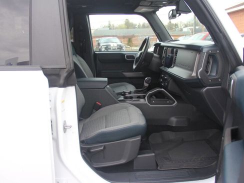 Used 2023 Ford Bronco Outer Banks image 26