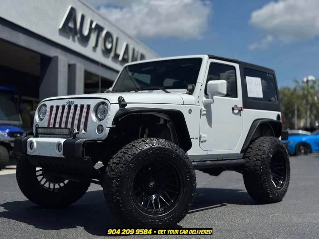 Used 2016 Jeep Wrangler Sahara w/ Connectivity Group AWD/4WD image 1