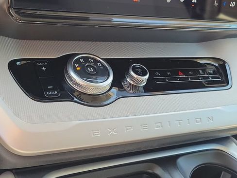 Certified 2025 Ford Expedition Active RWD image 10
